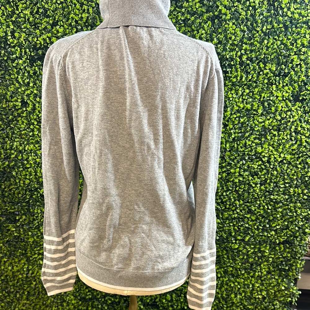 Tommy Hilfiger Gray Cowl Neck Turtleneck Sweater Large - Picture 4 of 16